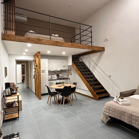 Le Radici Di Parthenope Apartment Naples Luaran gambar