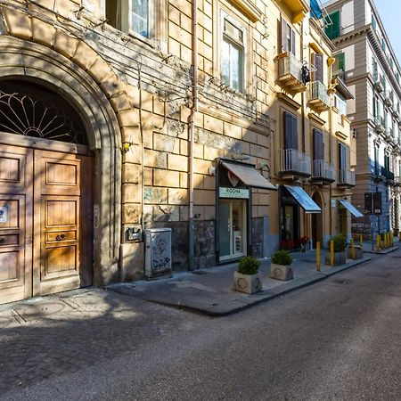 Le Radici Di Parthenope Apartment Naples Luaran gambar