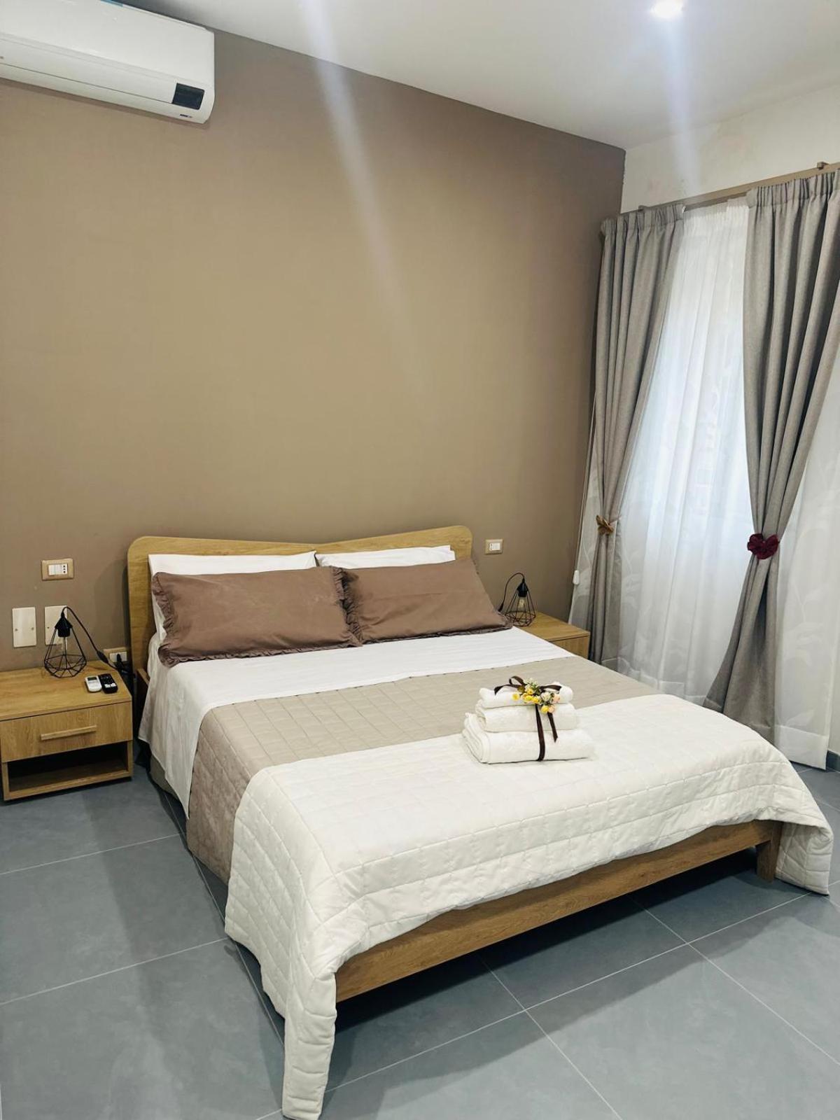 Le Radici Di Parthenope Apartment Naples Luaran gambar