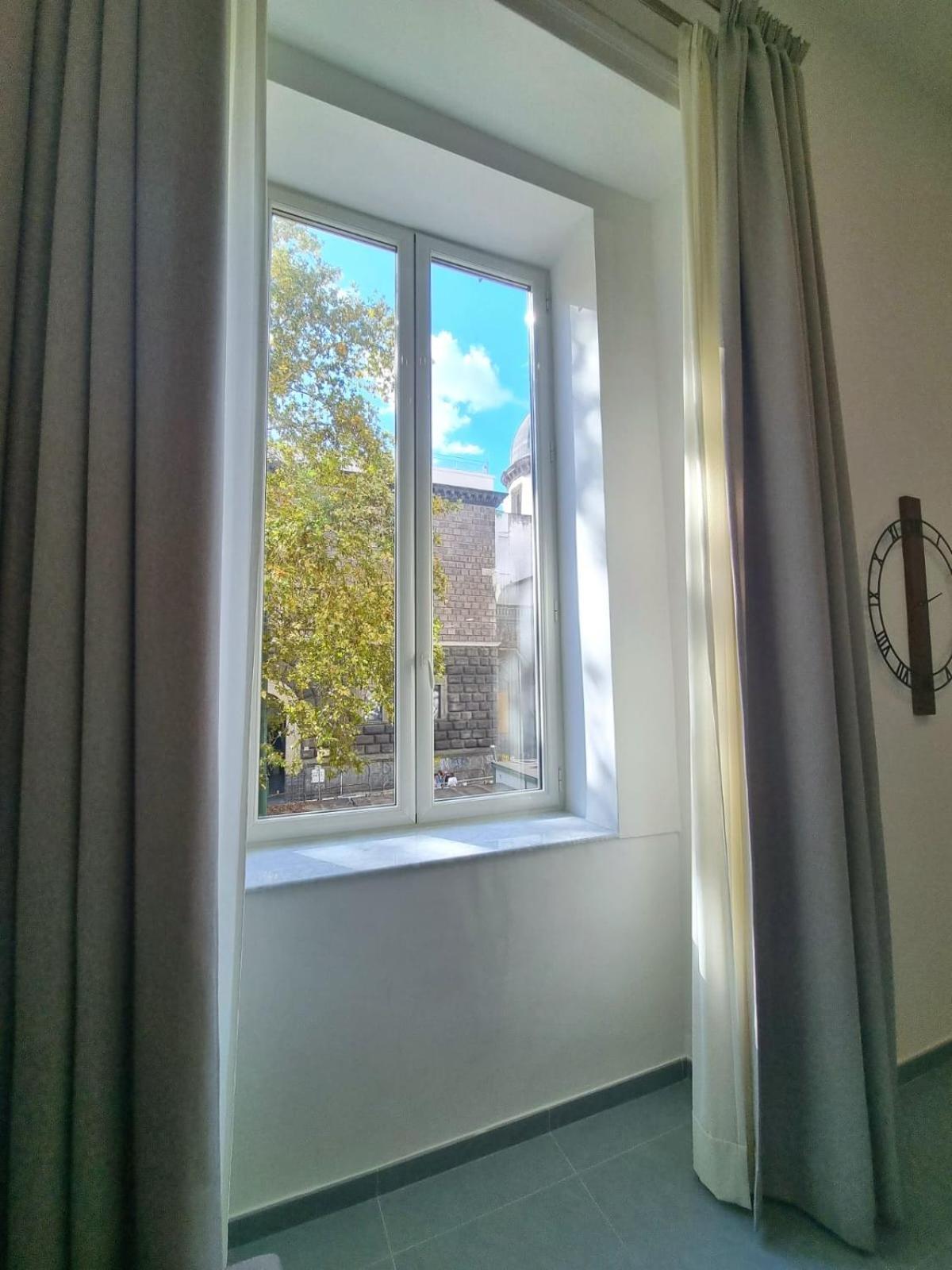 Le Radici Di Parthenope Apartment Naples Luaran gambar