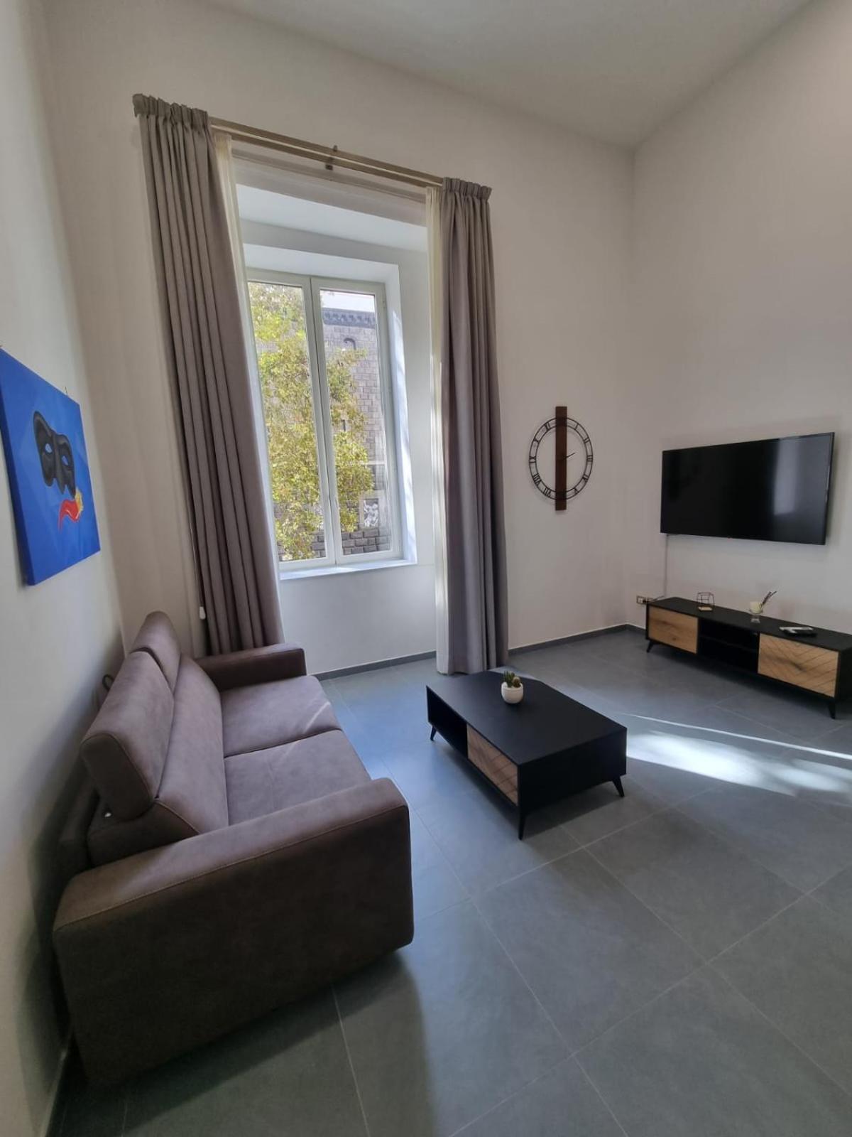 Le Radici Di Parthenope Apartment Naples Luaran gambar